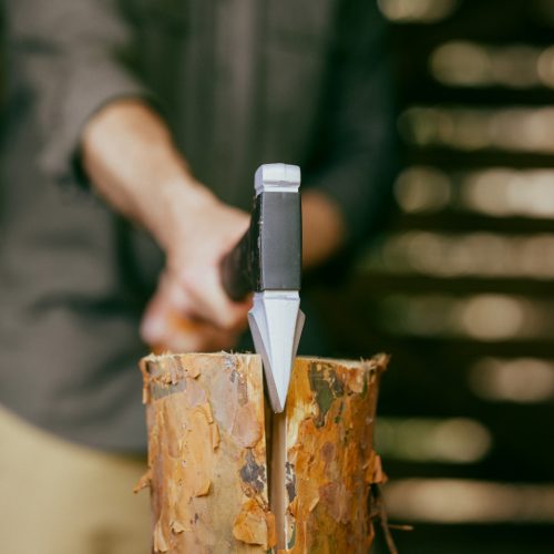 Fiskars X28 hasítófejsze M - 25 év garanciával