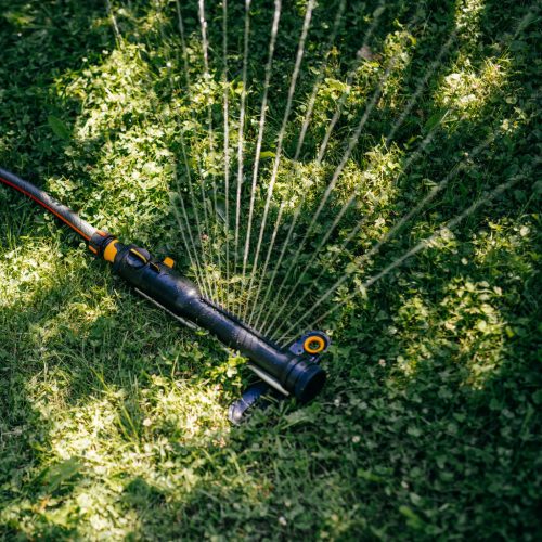 Fiskars Comfort Oszcilláló esőztető (S-M)