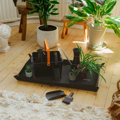 Fiskars Plant Care Balkon szerszámtároló Kosár