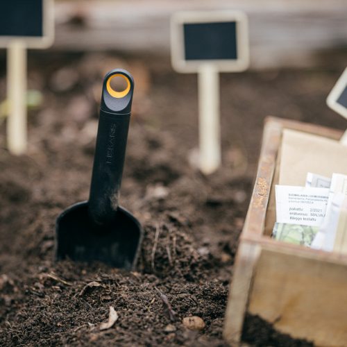 Fiskars Solid™ ültetőkanál