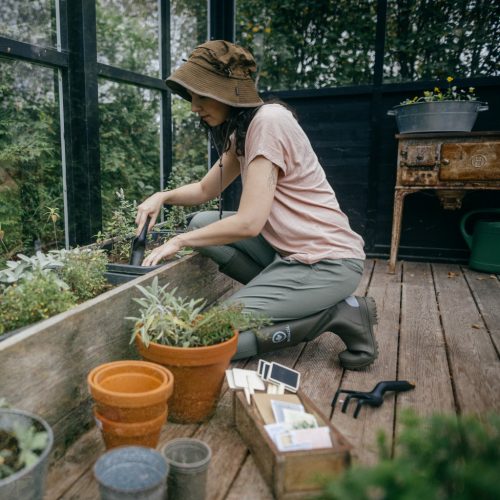 Fiskars Solid™ keskeny ültetőkanál