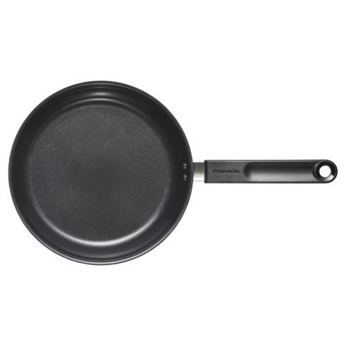 Fiskars Functional Form™ serpenyő, 24 cm, kerámia bevonattal