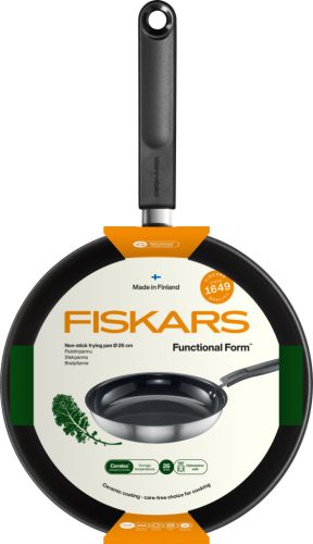 Fiskars Functional Form™ serpenyő, 26 cm, kerámia bevonattal