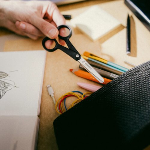 Fiskars Functional Form™ Renew hobbi olló 13 cm