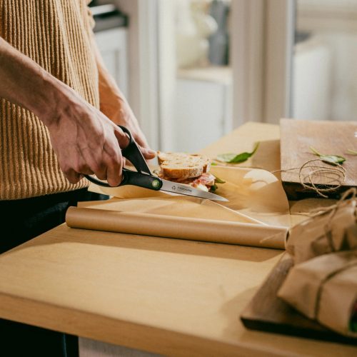 Fiskars Functional Form™ Renew univerzális olló, 21cm