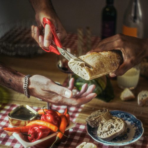 Fiskars Classic univerzális / konyhai olló, balkezes, 21 cm - 25 év garanciával 