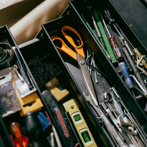 Fiskars Classic nagy univerzális barkácsolló, 25 cm - 25 év garanciával 