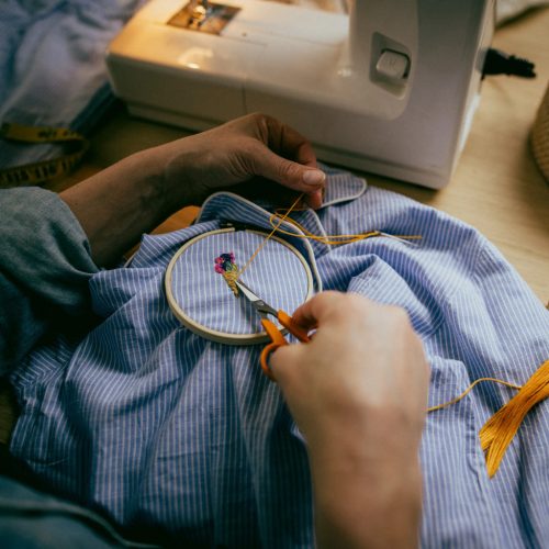 Fiskars Classic kézimunka olló, 10 cm - 25 év garanciával 