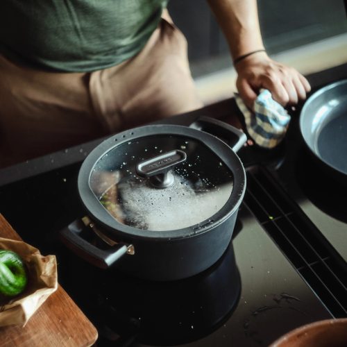 Fiskars Hard Face lábas, 3,5l