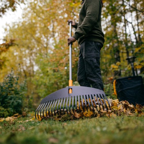 Fiskars Ergonomic™ Lombseprű, műanyag fejjel