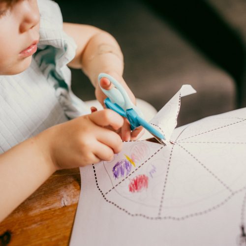 Fiskars Kezdő olló és foglalkoztató könyv 3+