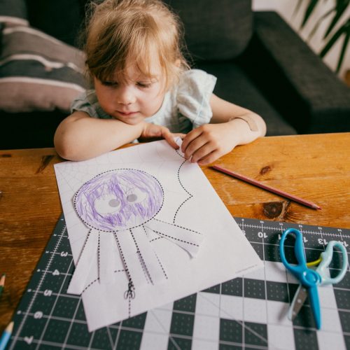 Fiskars Kezdő olló és foglalkoztató könyv 3+