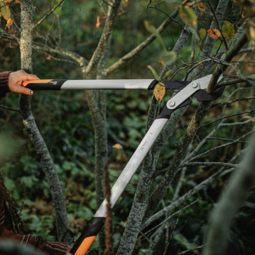 Fiskars PowerGear™ Fém fogaskerekes ágvágó LX98 (L) - 25 év garanciával
