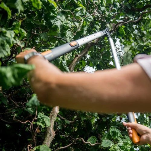 Fiskars SmartFit™ Teleszkópos ágvágó L86 (1013564)