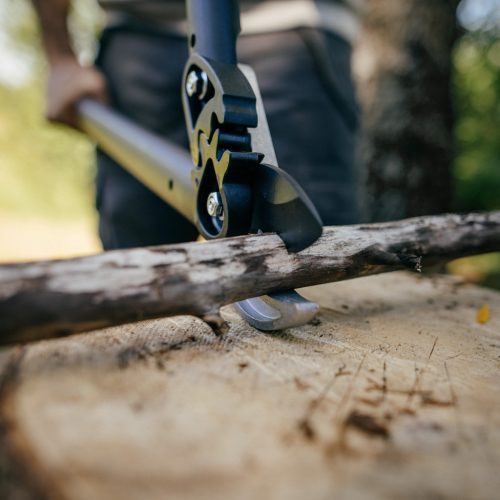 Fiskars PowerGear™ Ágvágó nagy, rávágó, L77 (1000583)