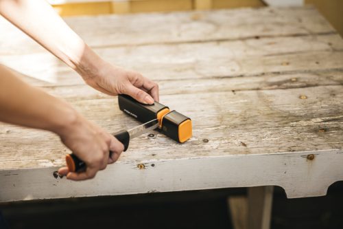 Fiskars Xsharp™ fejsze- és késélező - csomagolás nélküli, hibátlan termék (1000601)