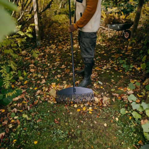 Fiskars Solid™ lombseprű nyéllel, L (1003465)