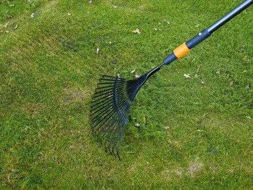 Fiskars QuikFit™ Lombseprű fej, fém (1000644)