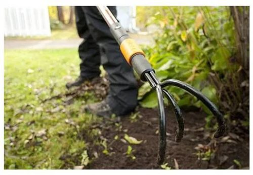 Fiskars QuikFit™ Talajlazító fej (1000685)