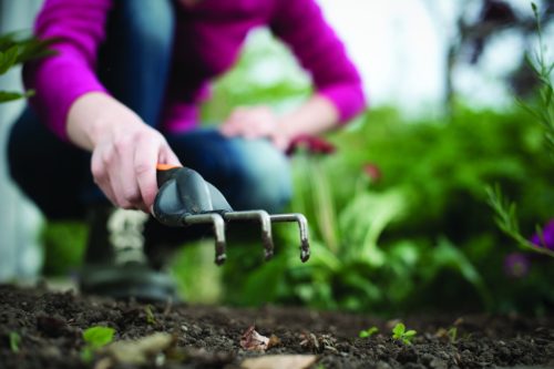 Fiskars Premium™ talajlazító (1000728)