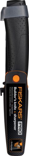 Fiskars Staysharp™ kés építőipari munkákhoz, tokba épített élezővel (1023617)