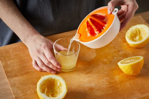 Fiskars Functional Form Gyümölcsfacsaró (1016125)