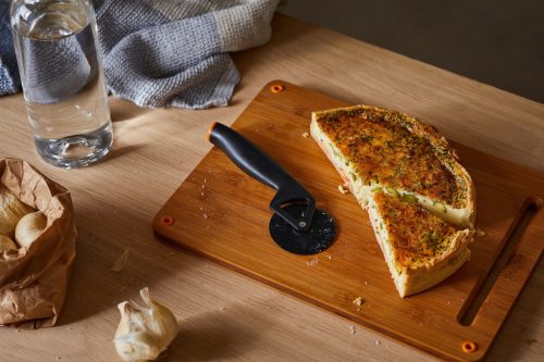 Fiskars Functional Form Pizzavágó (1019533)