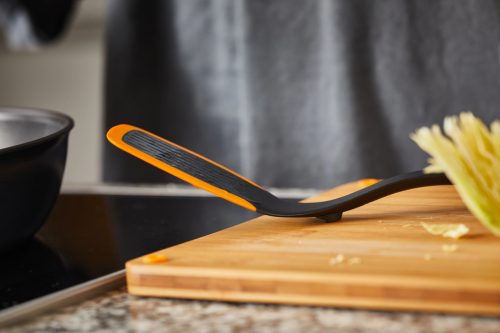 Fiskars Functional Form Spatula, szilikon széllel (1027300) 