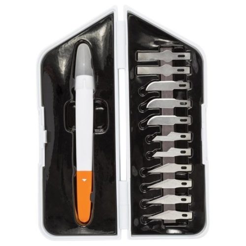 Fiskars Prémium precíziós faragó kés + penge készlet (1024384)