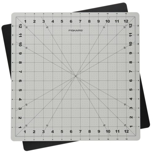 Fiskars Forgatható vágólap (14x14")" (1020694)