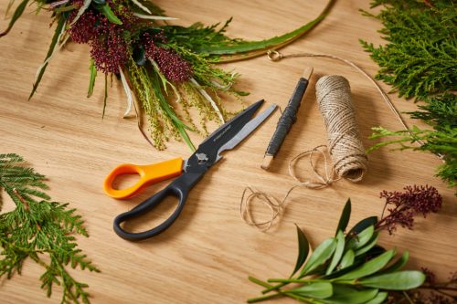 Fiskars Cuts+More multifunkciós olló 23 cm (1000809)