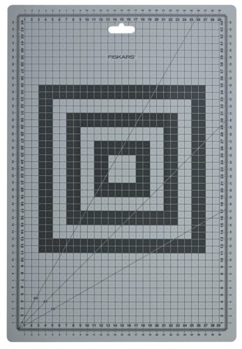 Fiskars Vágólap 30x45 cm (1003894)