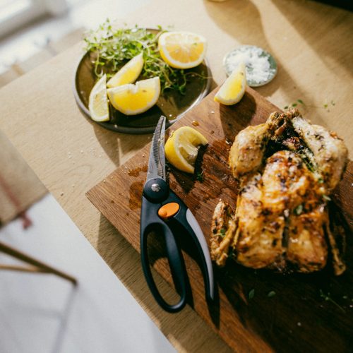 Fiskars Functional Form™ ReNew baromfiolló, 25 cm (1003033)