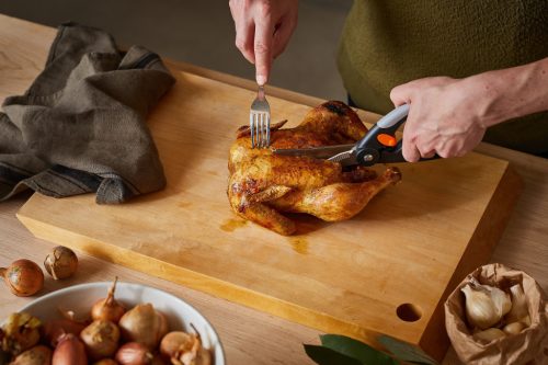 Fiskars Functional Form™ ReNew baromfiolló, 25 cm (1003033)