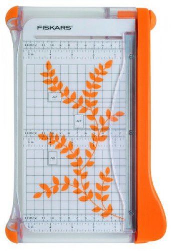 Fiskars Vágóasztal 22cm A5 (1003922)