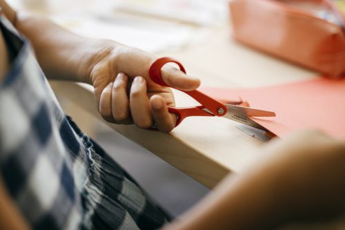 Fiskars Gyerekolló, balkezes, piros (1005169)