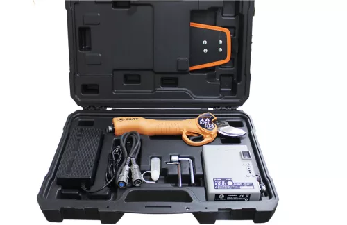 NISHIGAKI Futomaru Handy 35 metszőolló akkus